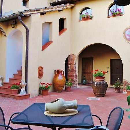 Isola d'Arbia Il Colombaio, Siena -Appartamenti E Camere- المظهر الخارجي الصورة