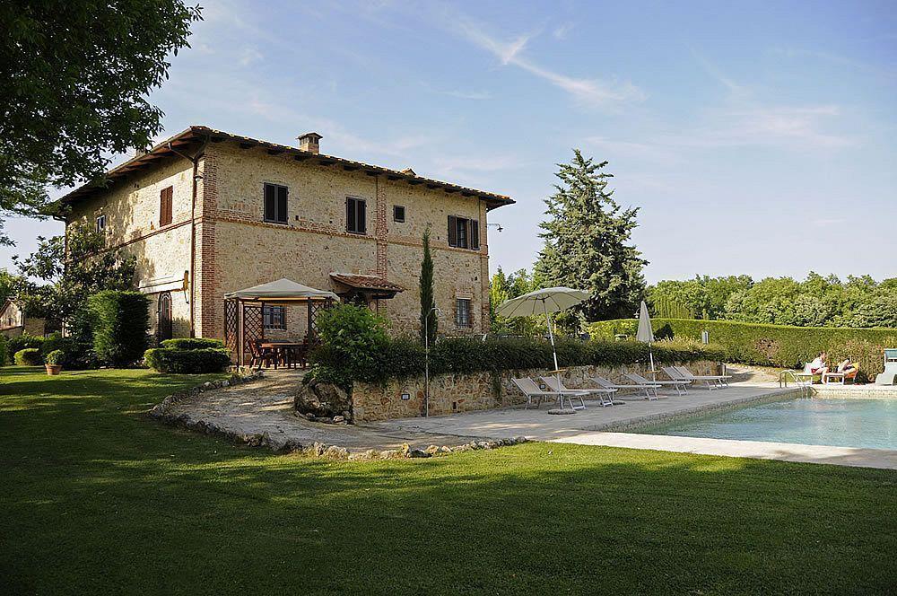 Isola d'Arbia Il Colombaio, Siena -Appartamenti E Camere- المظهر الخارجي الصورة