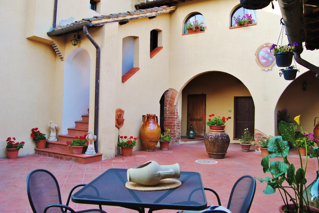 Isola d'Arbia Il Colombaio, Siena -Appartamenti E Camere- المظهر الخارجي الصورة