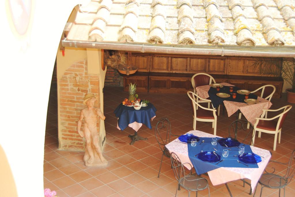 Isola d'Arbia Il Colombaio, Siena -Appartamenti E Camere- المظهر الخارجي الصورة