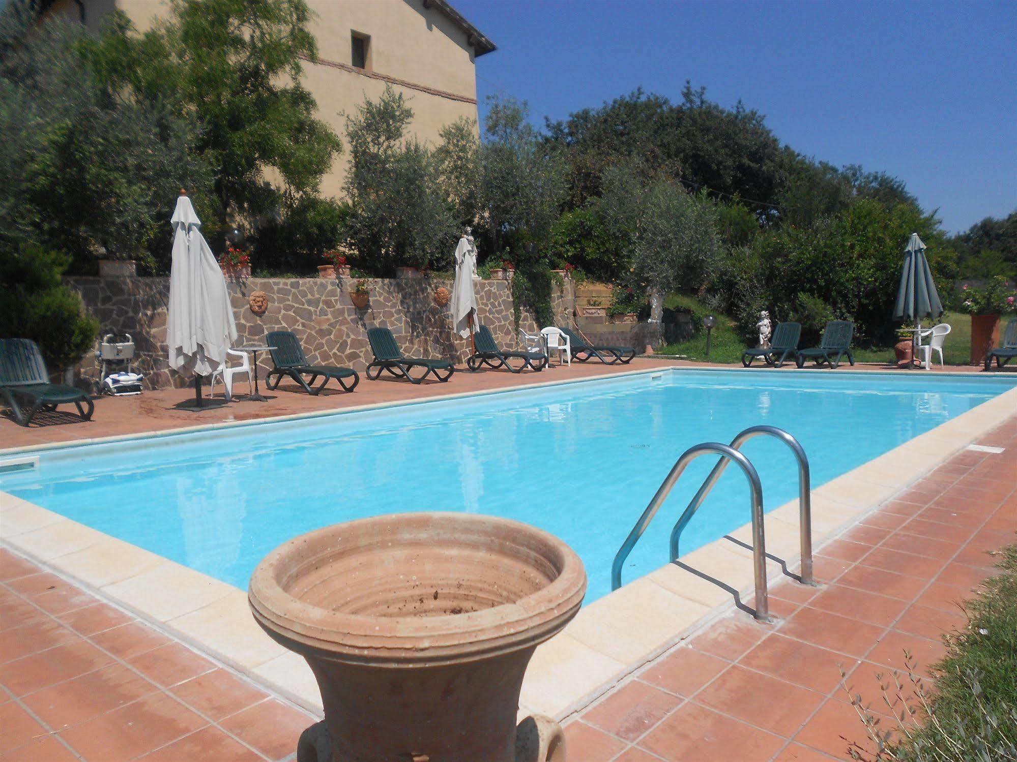 Isola d'Arbia Il Colombaio, Siena -Appartamenti E Camere- المظهر الخارجي الصورة